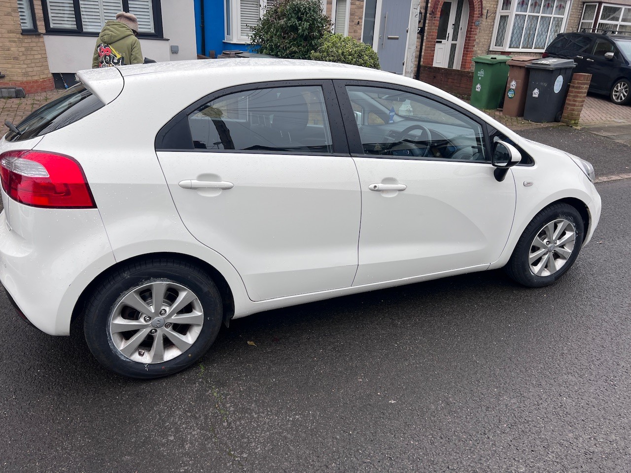 The Kia Rio Was Cheap Enough to Make the Buyer Suspicious